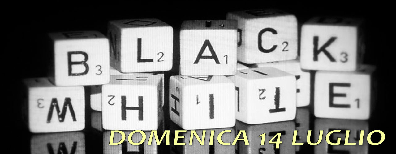 DOMENICA IN BLACK & WHITE